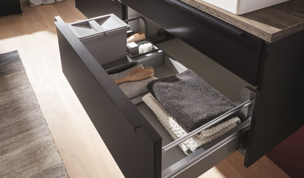 Touch Laque laminate noir super mat