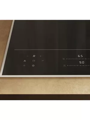 Table induction KM8665FR