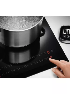 Table induction EIV66453I