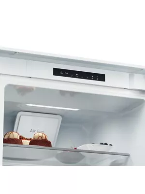 Réfrigérateur combiné CNBQL3518EV